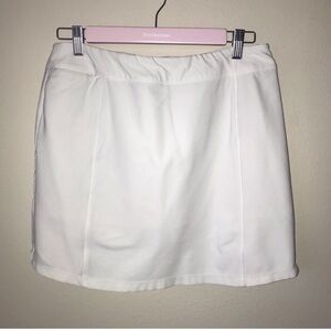 Women’s Adidas golf skirt